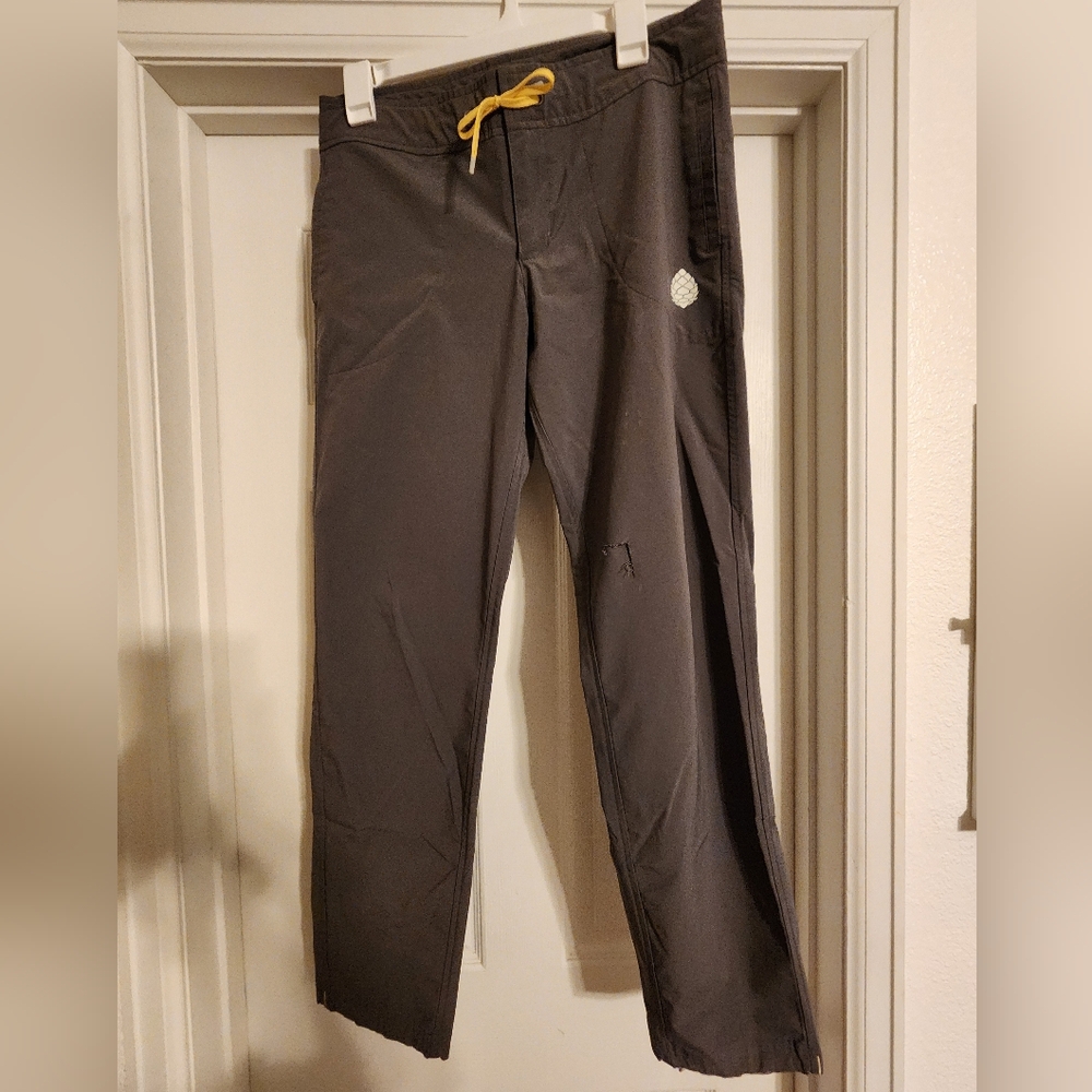Stio Gray Joggers with Yellow Drawstring